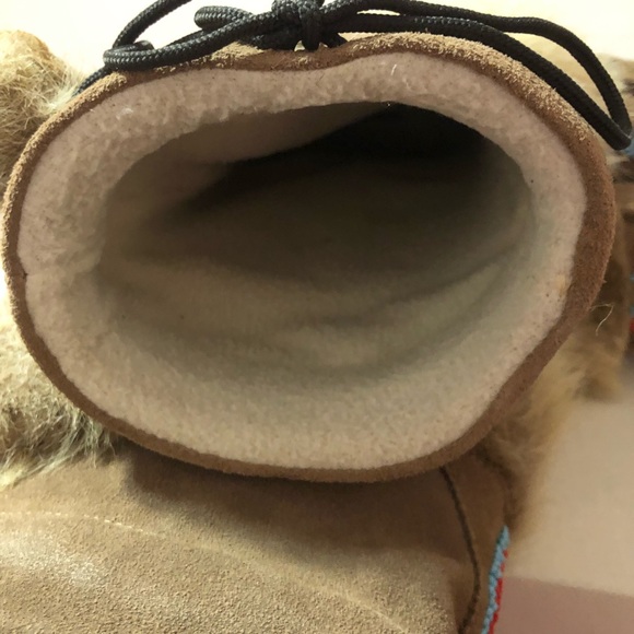 Steven Madden fleece boots ! - Picture 6 of 7